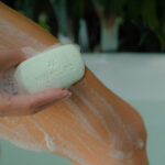 Convierte tu ducha en un ritual de bienestar con Ninacuro